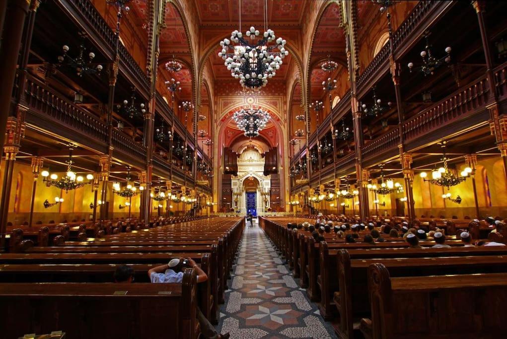 Quiet Home At Synagogue Budapesta Exterior foto